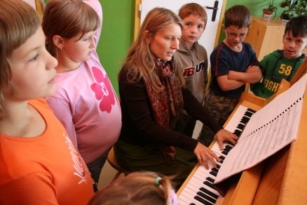 Vítejte na stránkách Základní školy a mateřské školy Nová Ves nad Popelkou