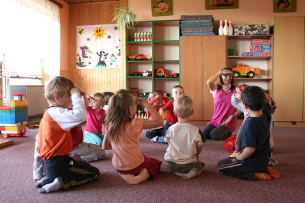 Vítejte na stránkách Základní školy a mateřské školy Nová Ves nad Popelkou